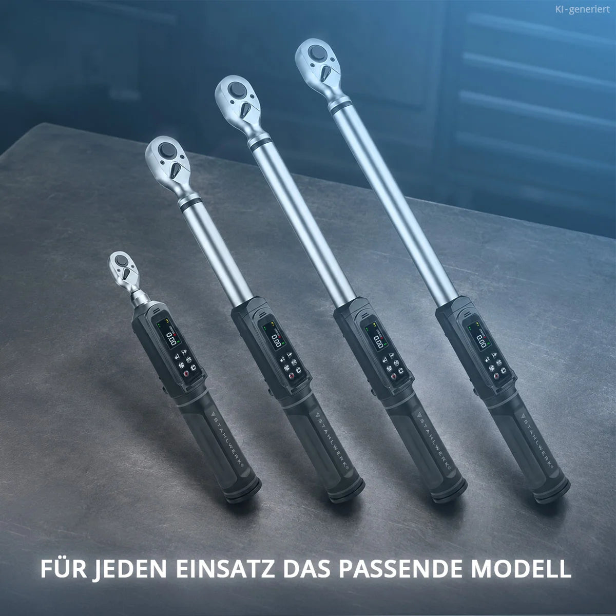 STAHLWERK Digitaler Drehmomentschlüssel 2-135 Nm 3/8"-Aufnahme | 72 Zähne | 420 mm | mit Eichzertifikat |Umschaltknarre | Ratschenschlüssel | Ratsche | LED-Anzeige und Transportbox
