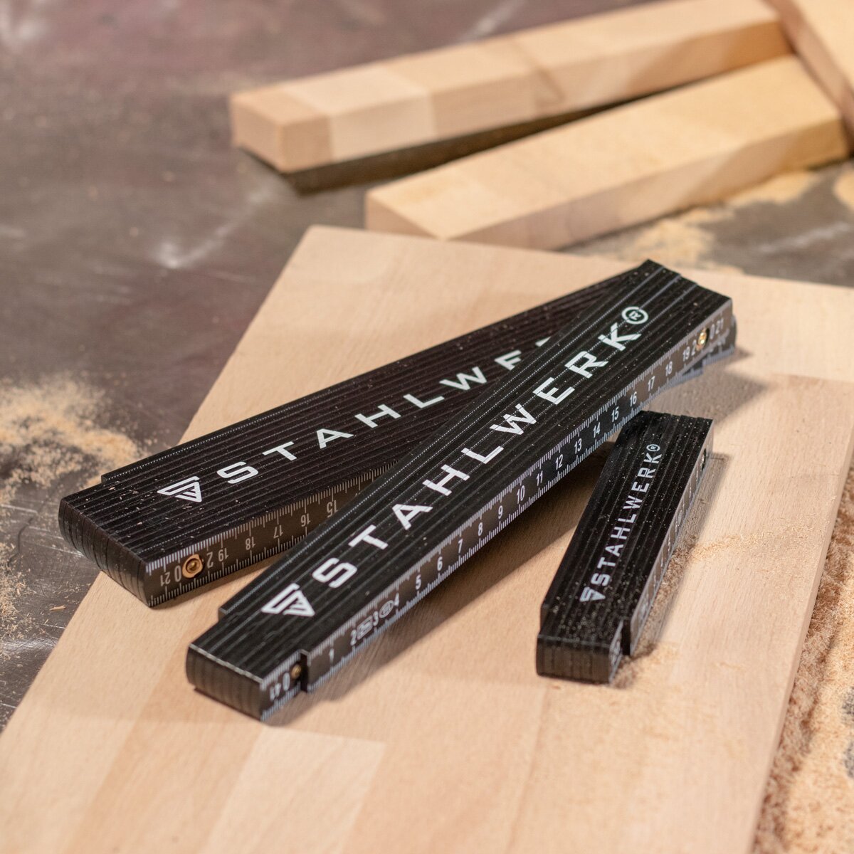 STAHLWERK Zollstock 3 Meter präziser Kunststoff-Gliedermaßstab | Meterstab | Maßstab | Maßband | Metermaß mit gut ablesbaren metrischen Ziffern
